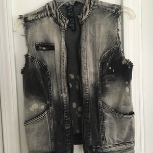grunge/gothic gray vest